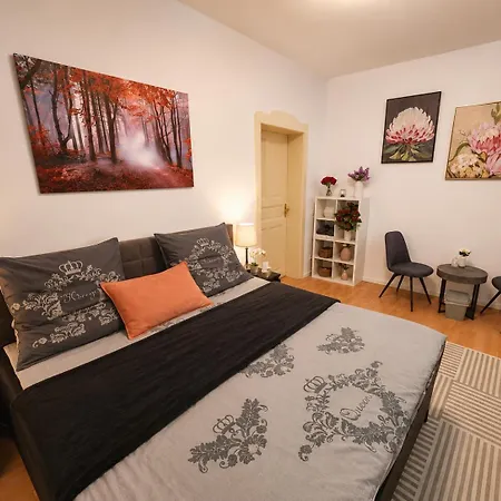 Apartment Comfort With Balkon Dresden